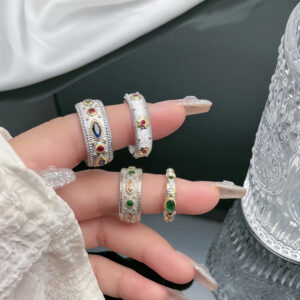 Vintage Gem Band Ring Set