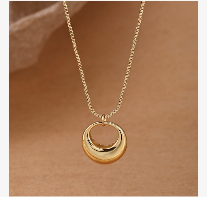Aura Minimalist Curved Gold Pendant Necklace - Image 2
