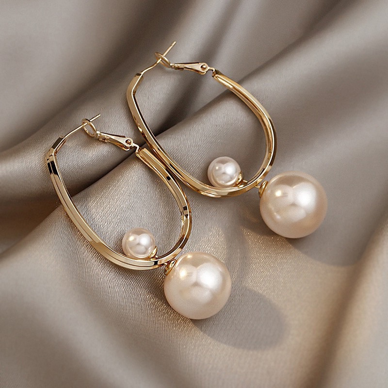 The Double Pearl Hoops - Image 4