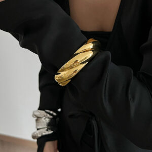 Modernist High-Shine Geometric Wrist Bangle
