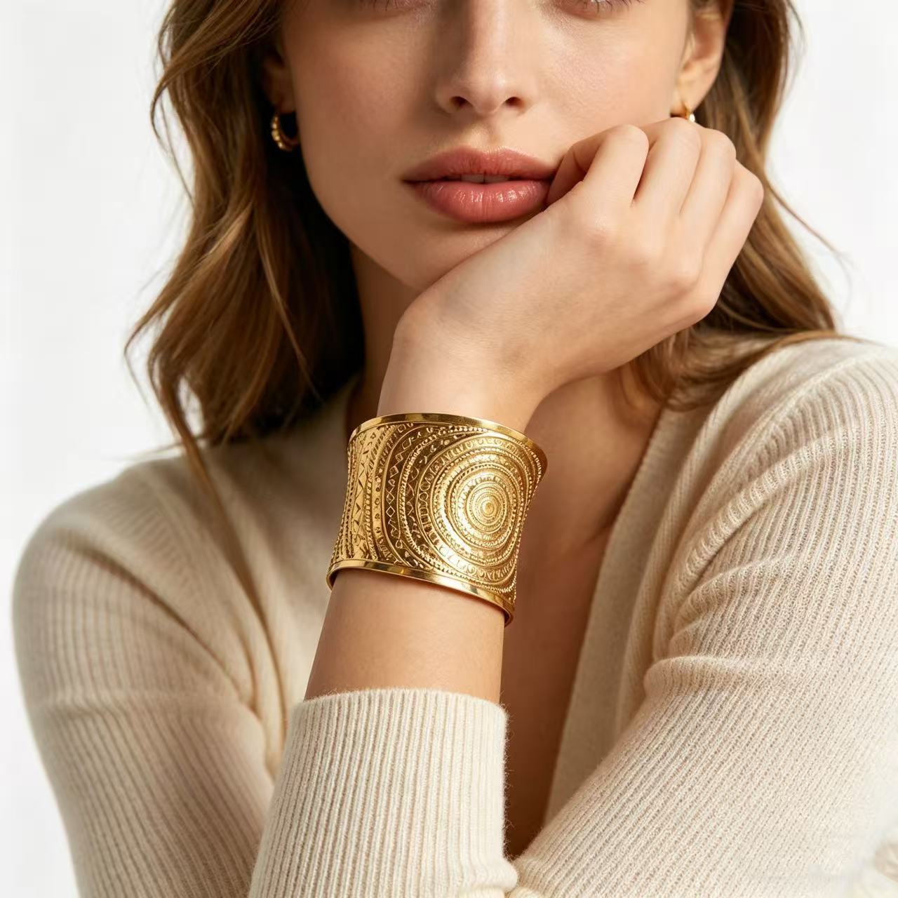 The Moroccan Ornate Gold Filigree Cuff