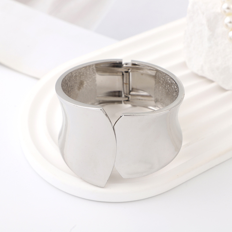The Concave Flared Silver Cuff