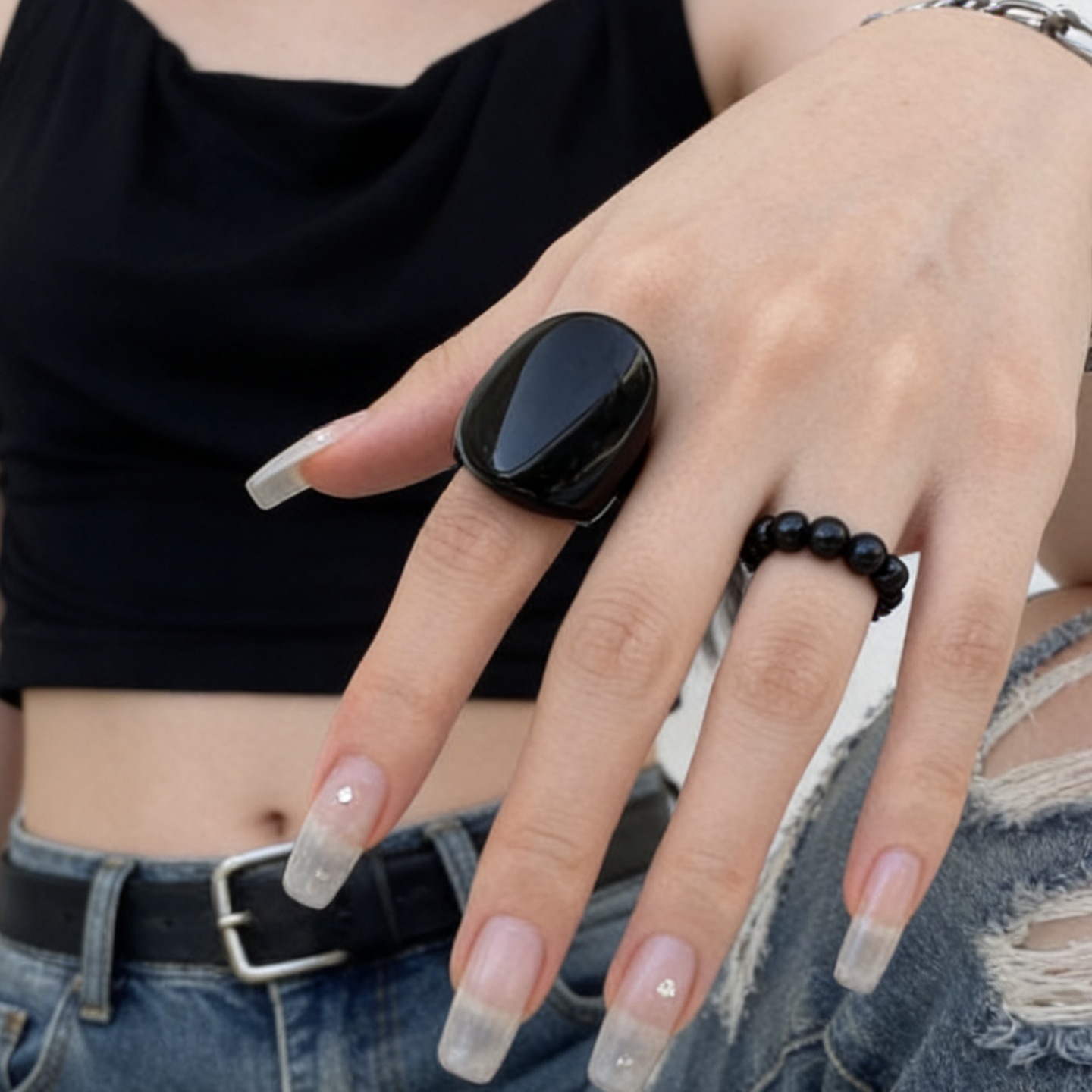 Midnight Gloss Oval Dome Ring - Image 2